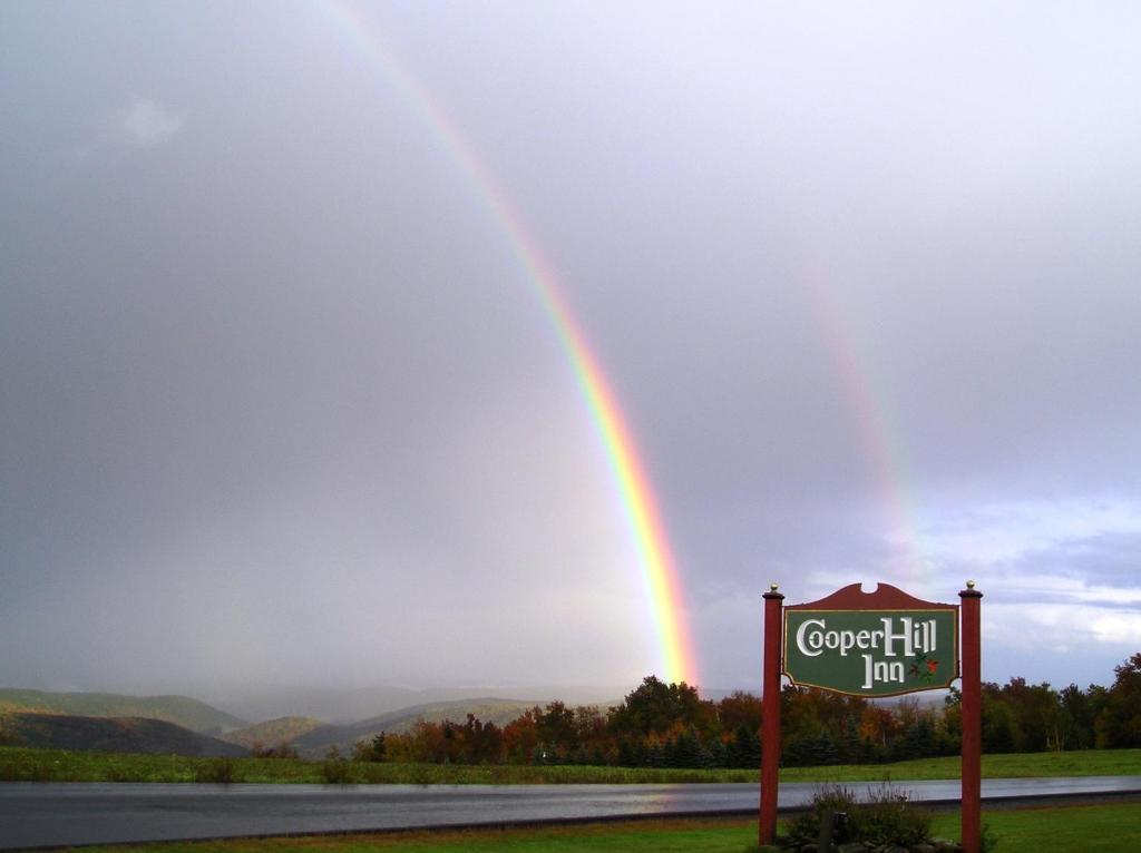 Cooper Hill Inn East Dover Ngoại thất bức ảnh